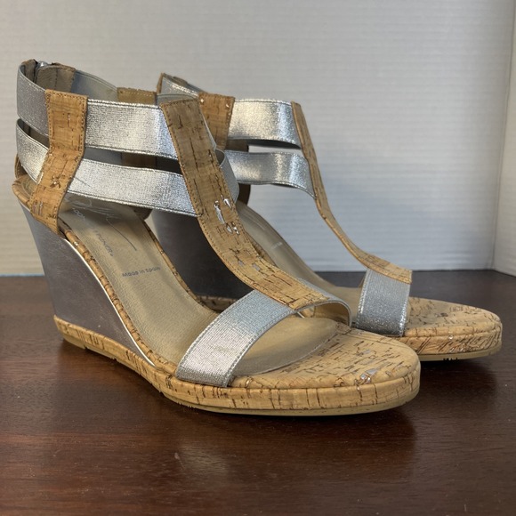 Donald Pliner Shoes - Donald J Pliner Majio T-Strap $280 Cork Wedge Heels Size 10 Silver Metallic Shoe